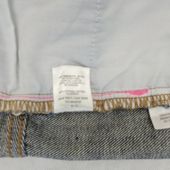 PINK Victoria Secret Sequin Shorts - Picture 7 of 10